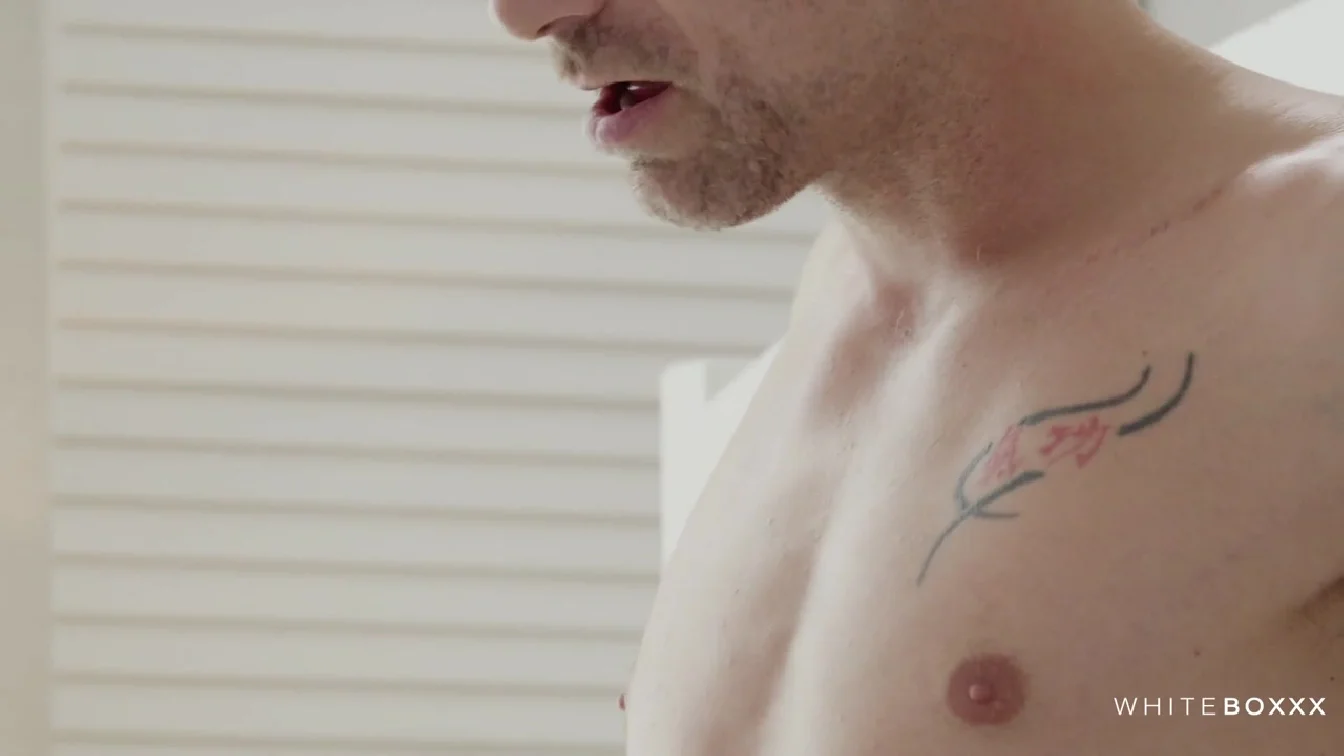 TheWhiteBoxxx Rebecca Volpetti XXX